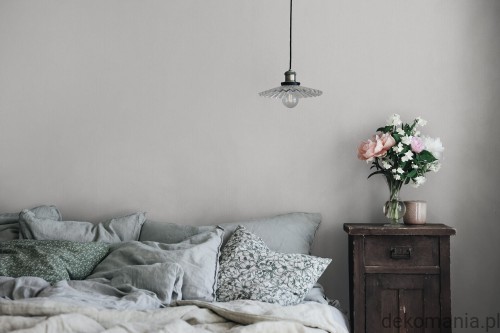 Copy of S10284_interior1.jpg