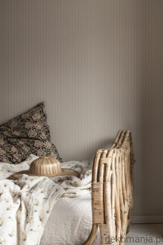 Copy of S10289_interior2.jpg