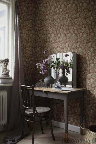 Copy of S10245_interior2.jpg