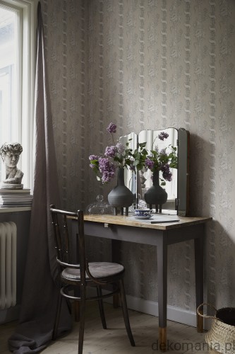 Copy of S10248_interior2.jpg