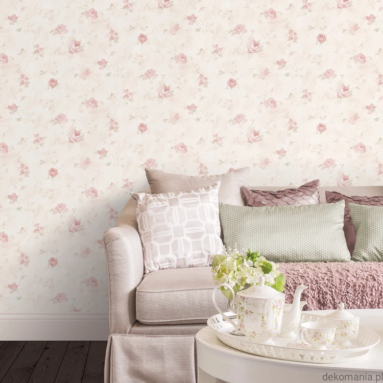 AB27661_Room.jpg