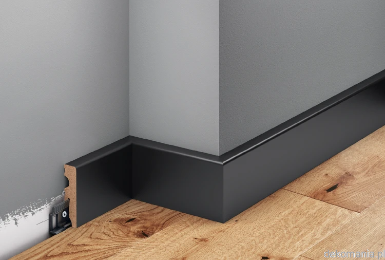 Czarna listwa lakierowana wys. 5.8cm MDF Creativa LMDF-01.png