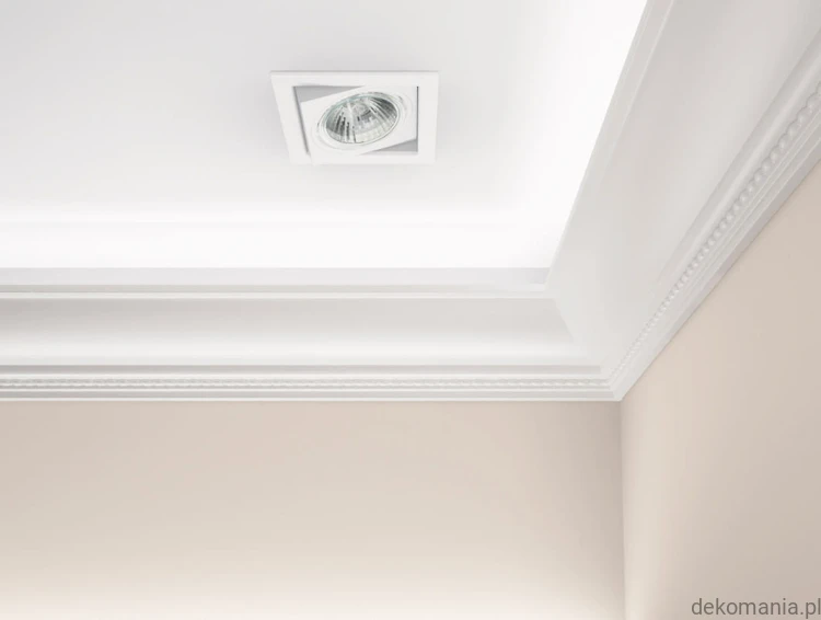 Przysufitowa listwa oświetleniowa LED zdobiona 7,2x7,2cm LGZ-12 Creativa LGZ12.jpg