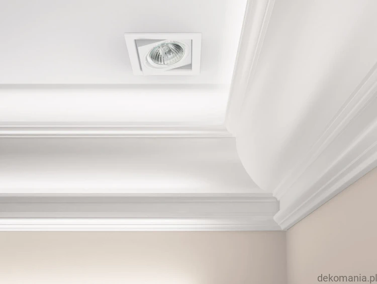 Listwa oświetleniowa LED przysufitowa gładka 12x15,4cm LGG-18 Creativa LGG18.jpg