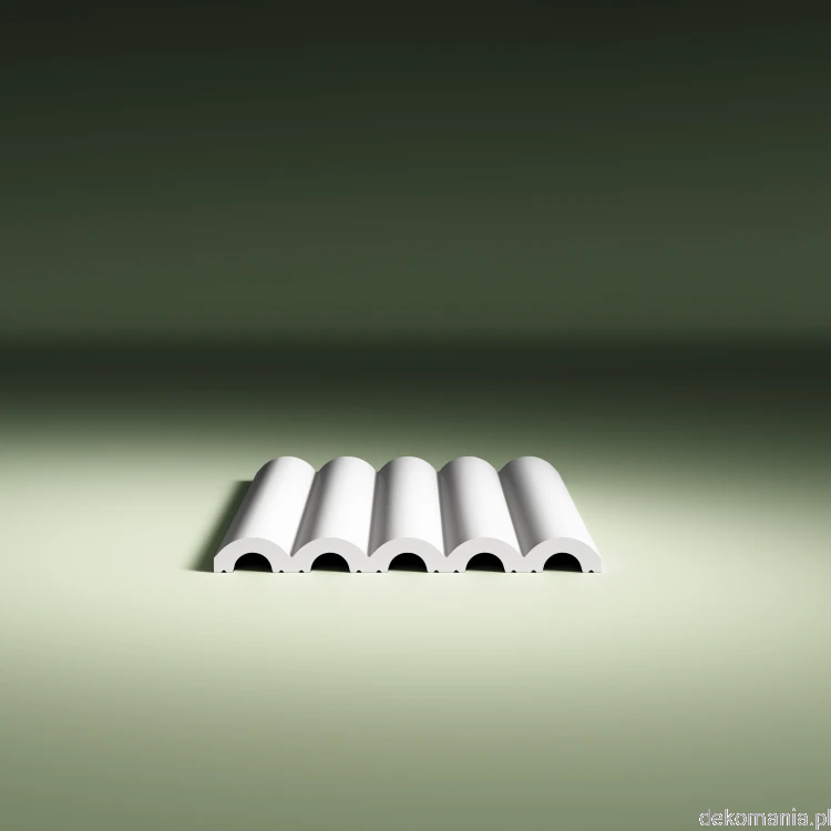 Lamel Thalia 04 - Bok.png