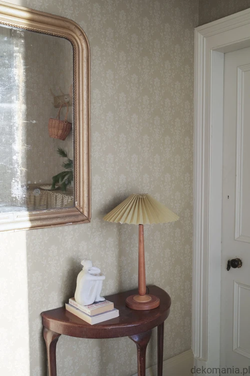 S10459_interior1.jpg