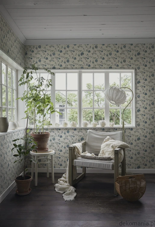 Copy of S10264_interior2.jpg
