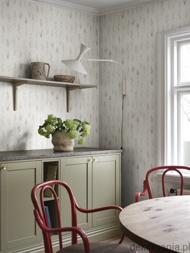 S10334_interior1.jpg