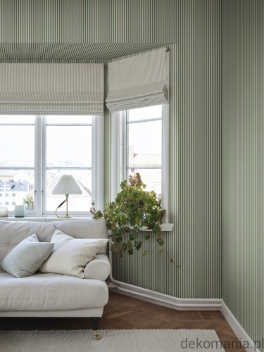 S10394_interior1.jpg