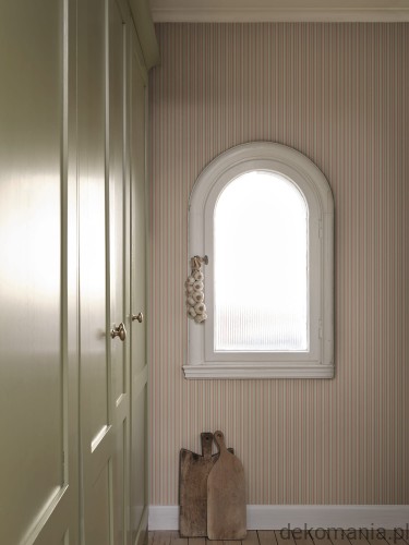S10396_interior1.jpg