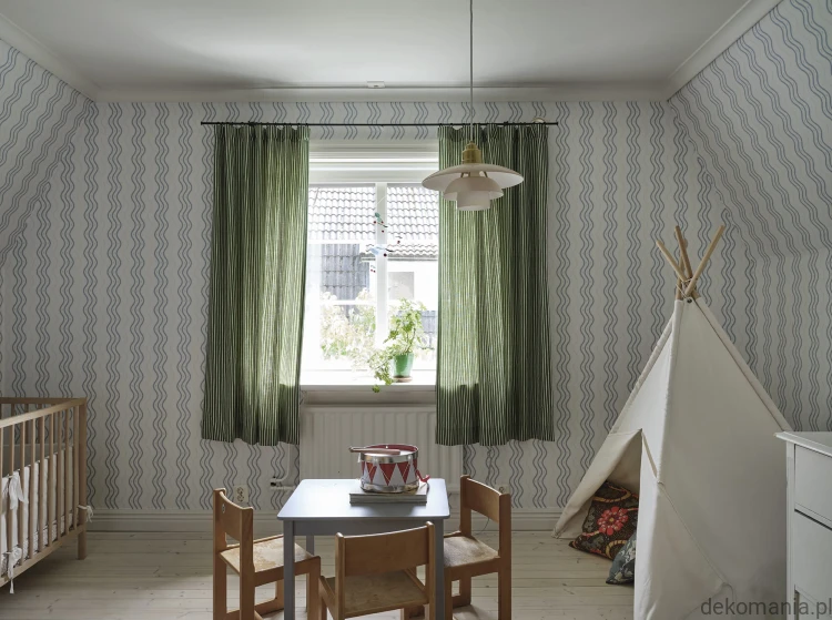 S10369_interior3.jpg