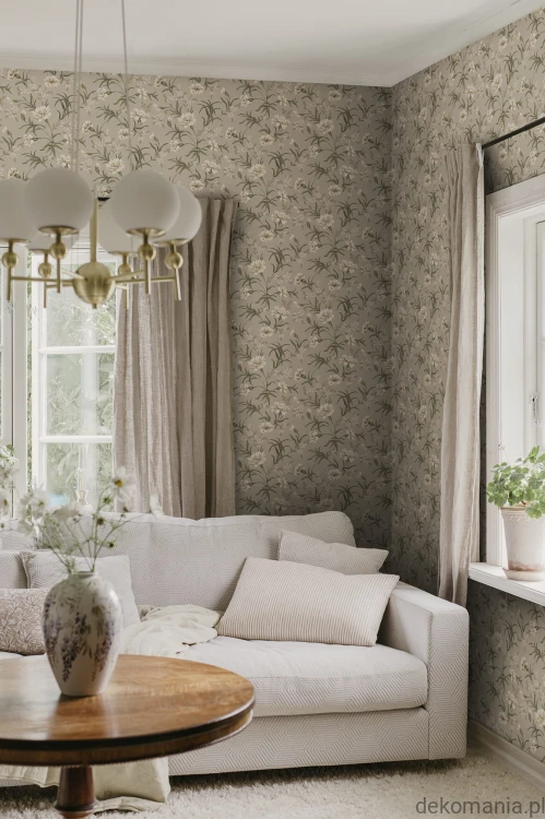 S10563_interior1.jpg