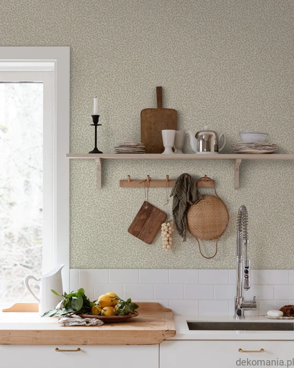 425-18_Sigfrid_Spring_Green_Sandberg-Wallpaper_interior2_i.jpg