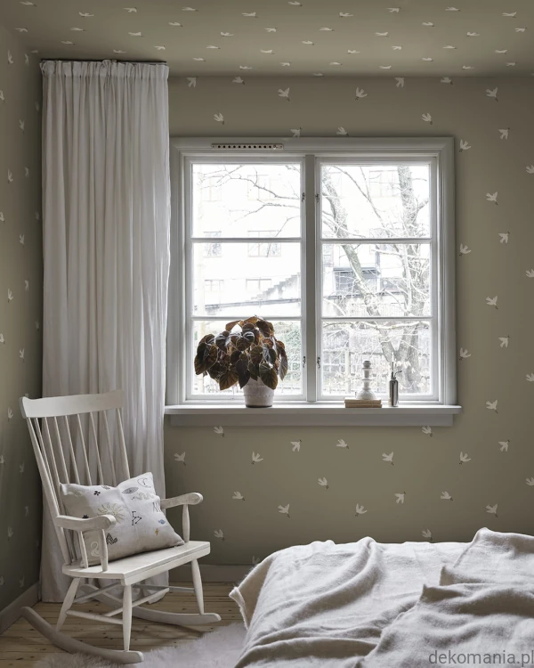 S10626_Frida_Olive-Green_Sandberg-Wallpaper_interior1_i.jpg