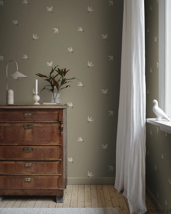 S10626_Frida_Olive-Green_Sandberg-Wallpaper_interior2_i.jpg